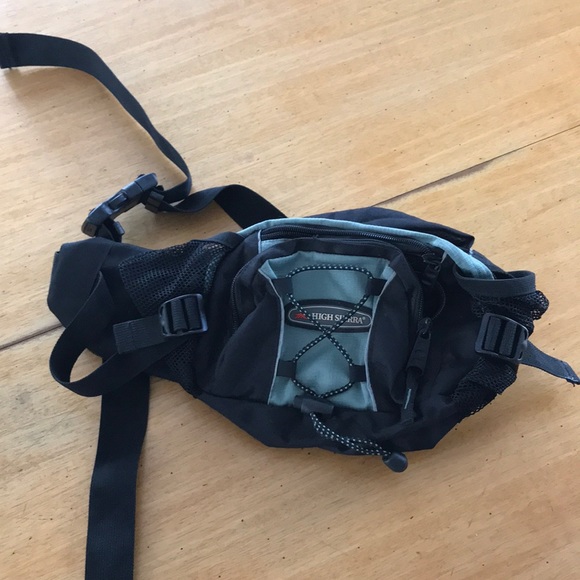 high sierra fanny pack